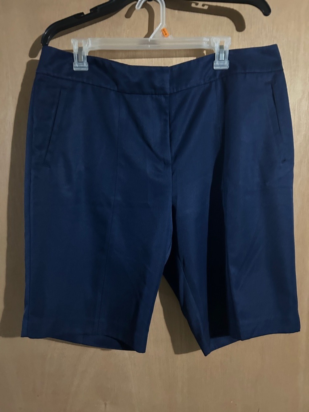 Izod Women’s Navy Tailored Golf Shorts